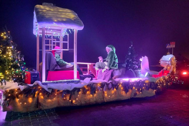 Magia Świąt zawitała do Jurkowa – niezapomniany wieczór z Mikołajem